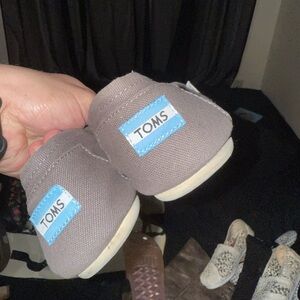 TOMS Shoes in Taupe/gray